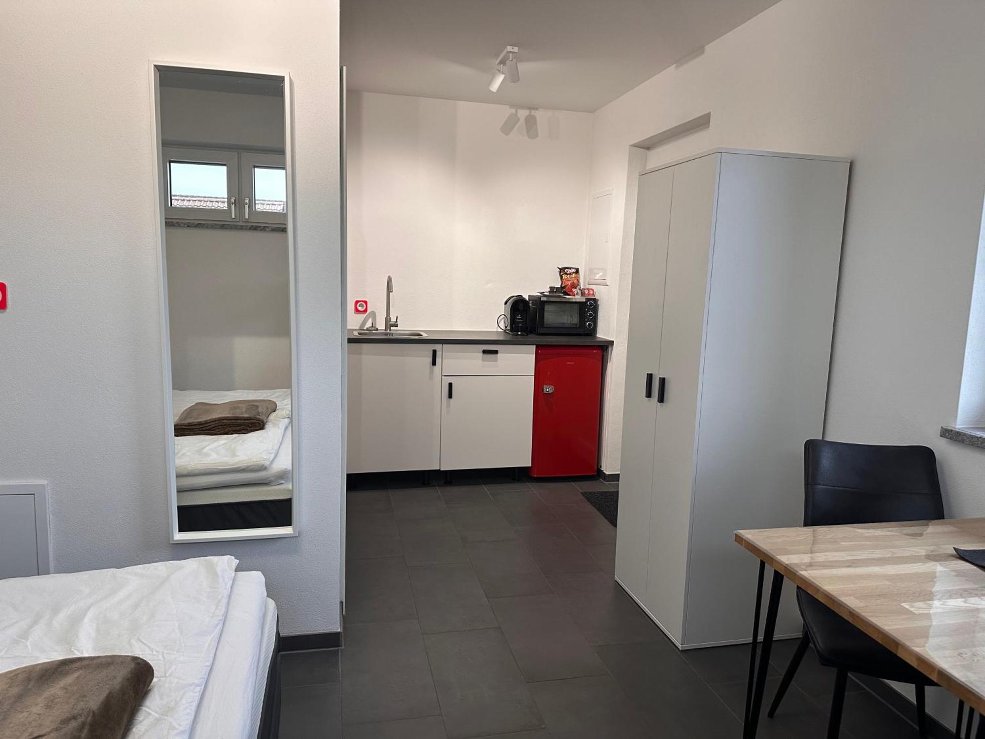 Ferienzimmer Frank, Self-Check-In Nach 21Uhr Niederalteich Exterior photo